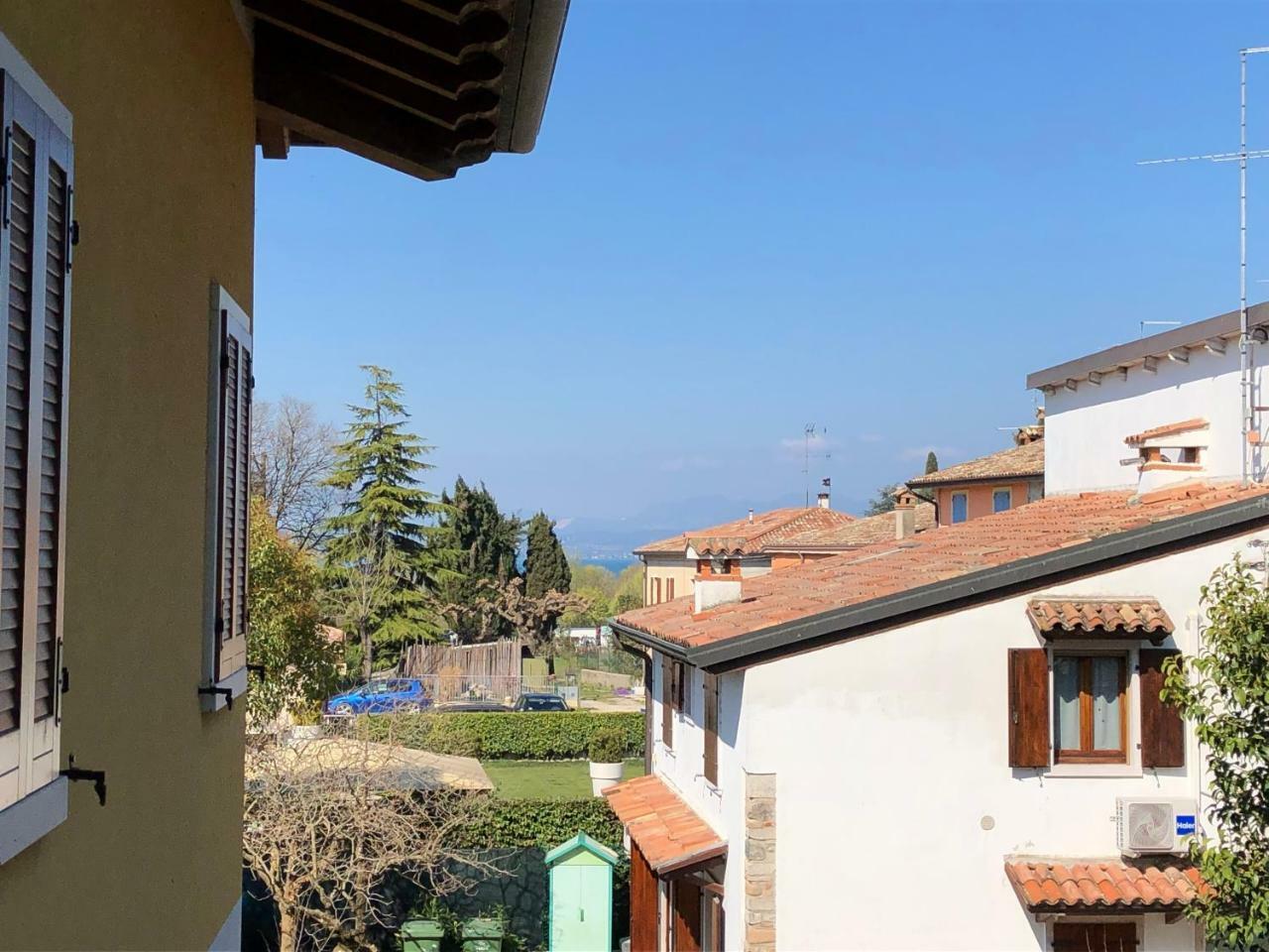 Magia Del Garda Apartment Castelnuovo del Garda Bagian luar foto